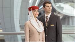 Tripulantes de cabina de Emirates.